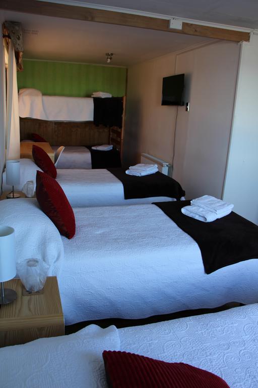 Hostal Fernando De Magalhaes Punta Arenas Exterior foto